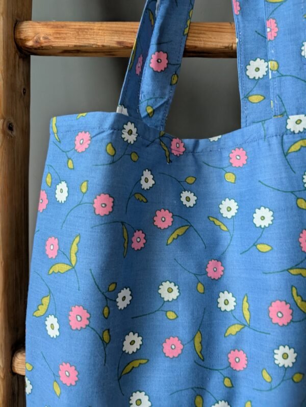 Tote bag - blue with pink flowers - imagine 2