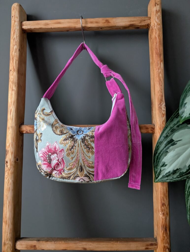Half Moon Bag - Fuchsia&Baroque
