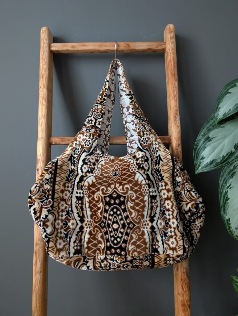 The Honeycomb Bag -  90's brown&cream