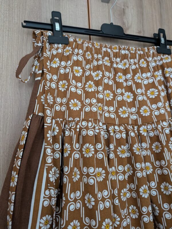 Fusta brown flowers - size XS-M - imagine 2
