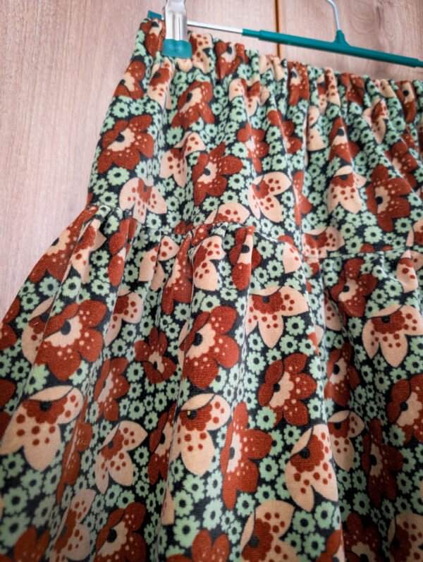 Velvet skirt: Size XS-S - imagine 2