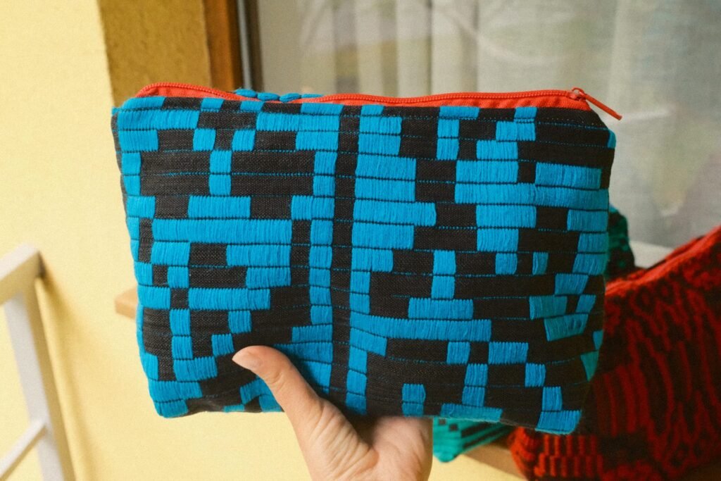 portfard/penar/clutch - blue folk