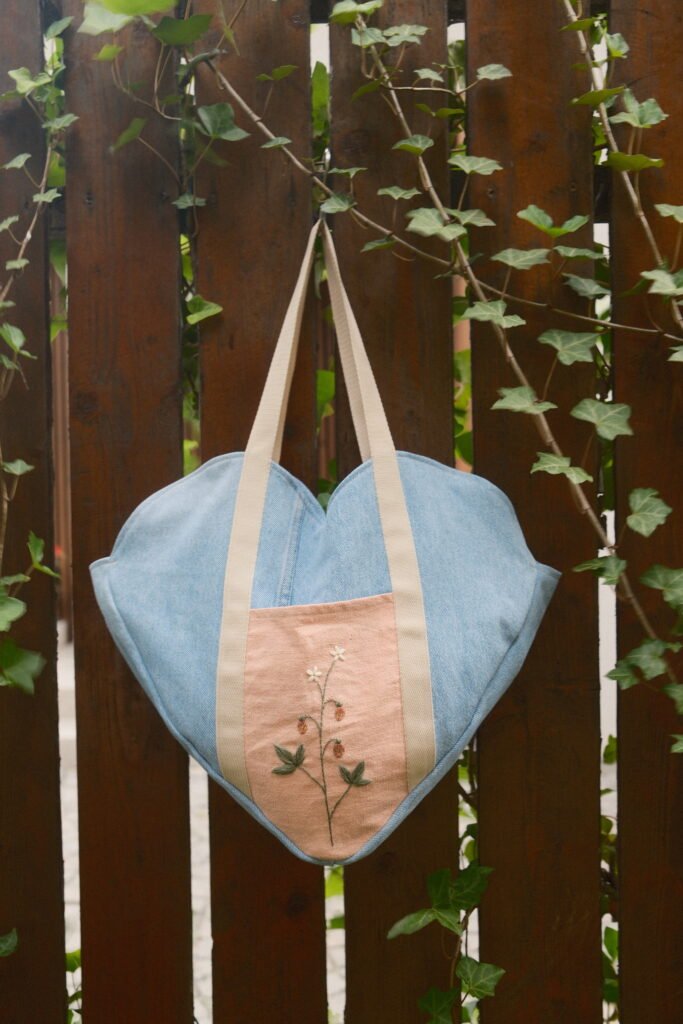 TRP X ATELIER ANDUSHKA - tote bag capsunica