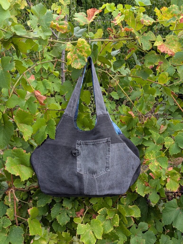 Honeycomb bag - black denim 2